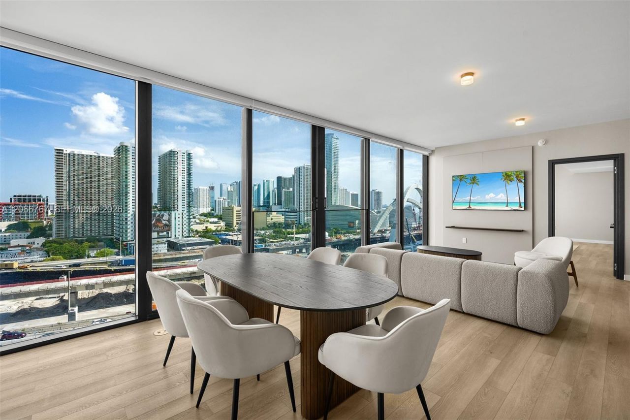 20 NE 11 Street, Unit 1701, Miami, FL 33132 Photo