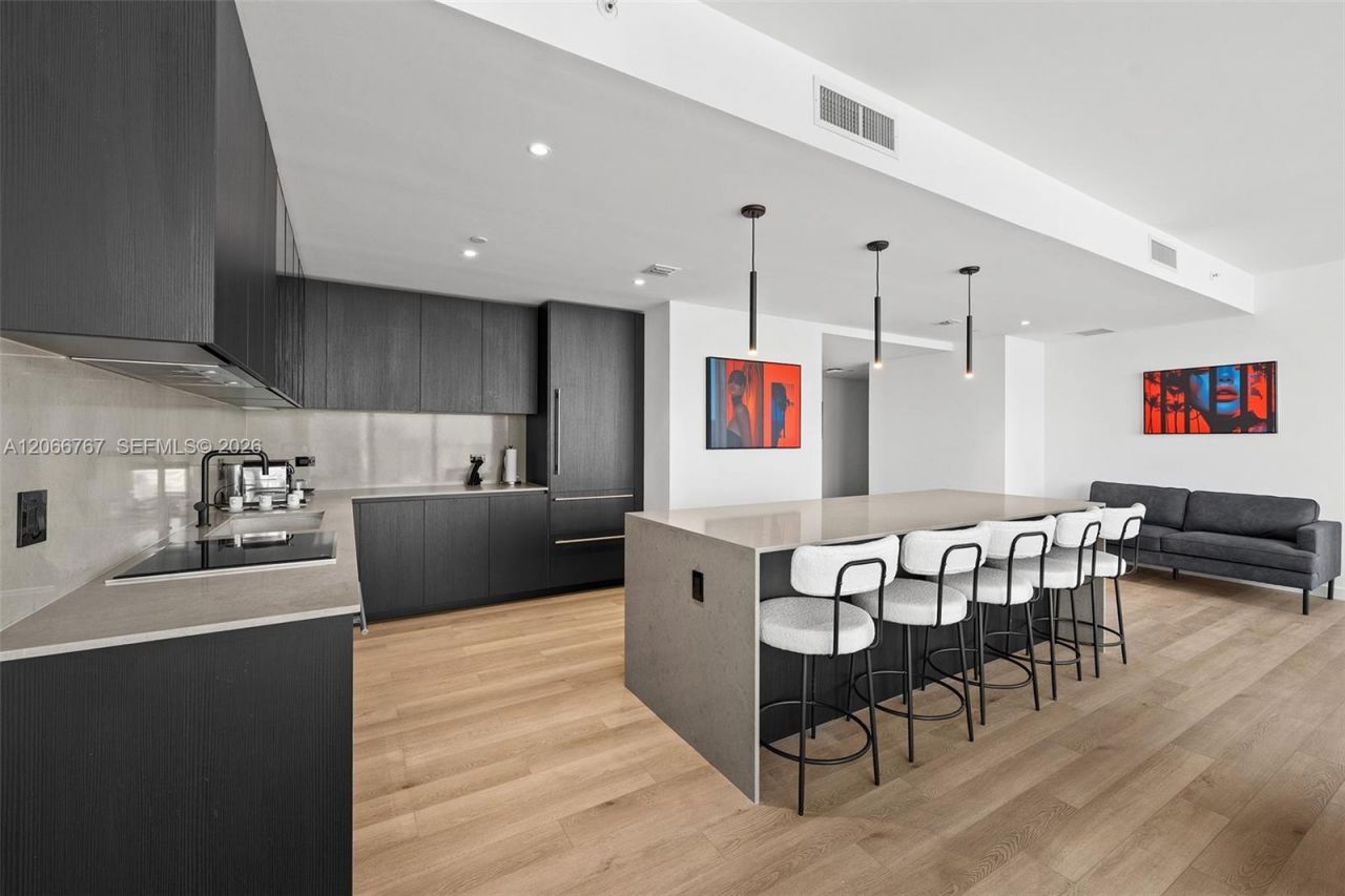 20 NE 11 Street, Unit 1701, Miami, FL 33132 Photo