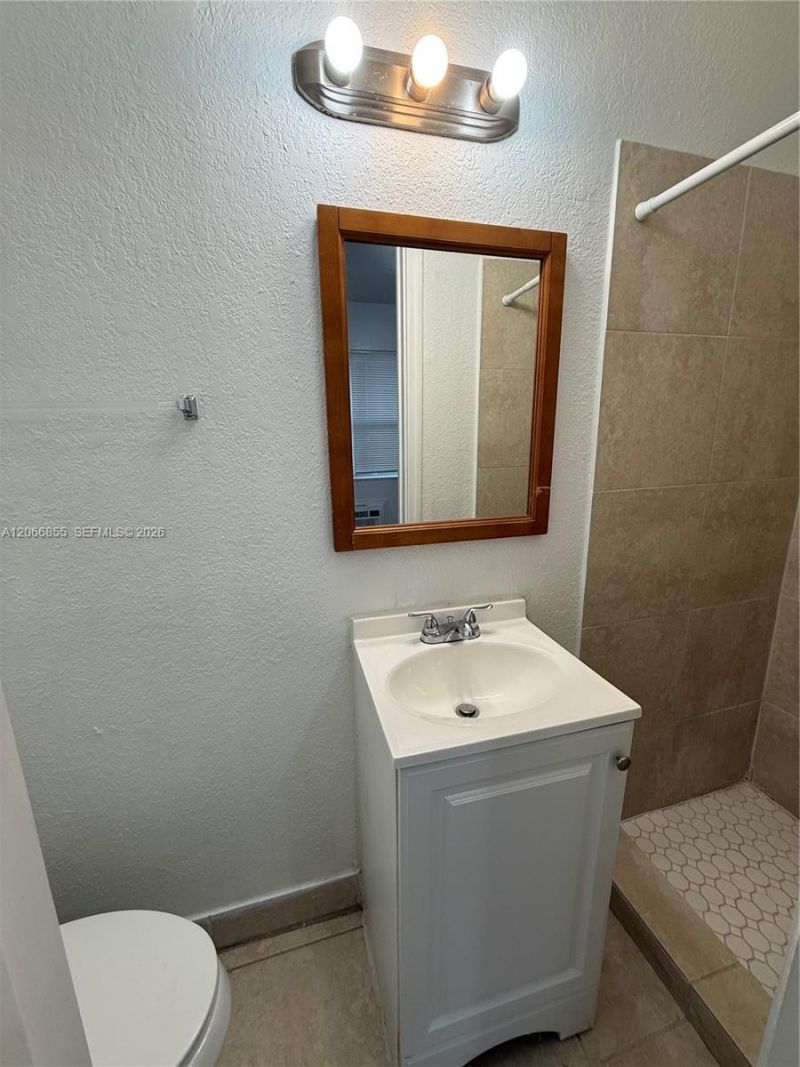 1255 SW 6th St , Unit 1, Miami, FL 33135 Photo