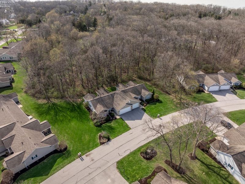 590 N Vineyard Circle, Port Clinton, OH 43452 Photo 49