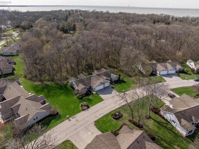 590 N Vineyard Circle, Port Clinton, OH 43452 Photo 50
