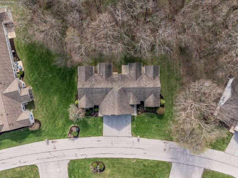 590 N Vineyard Circle, Port Clinton, OH 43452 Photo 54