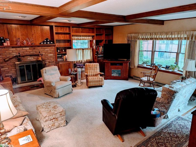 1371 Sanford Street, Vermilion, OH 44089 Photo 11