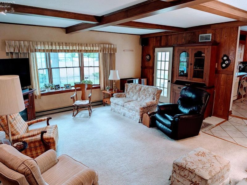 1371 Sanford Street, Vermilion, OH 44089 Photo 12