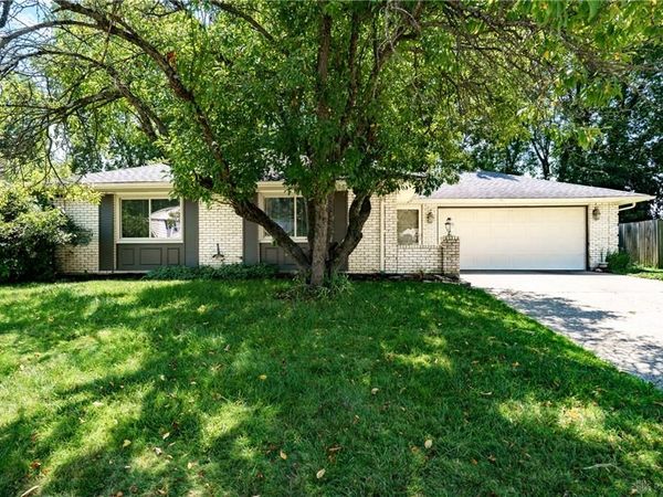 135 Whispering Pines Drive, Springboro, OH 45066