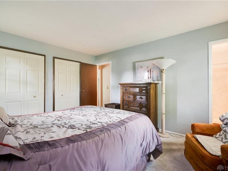 135 Whispering Pines Drive, Springboro, OH 45066 Photo 9