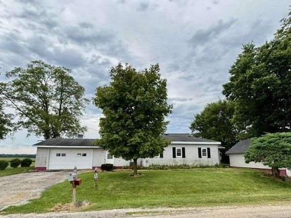8295 Hurd Road , Erie, IL 61250