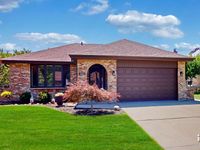 1809 Eaton Drive , Woodridge, IL 60517 primary photo
