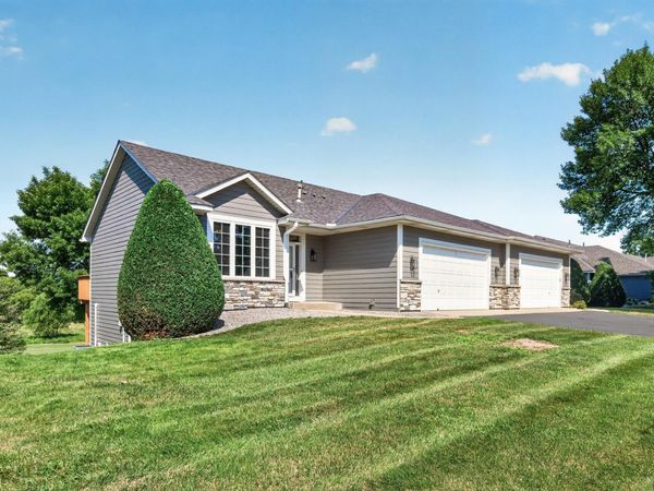 518 Buffalo Run Road, Buffalo, MN 55313