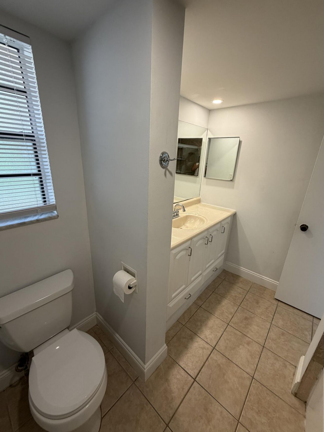 3590 Blue Lake Drive, Unit 405, Pompano Beach, FL 33064 Photo