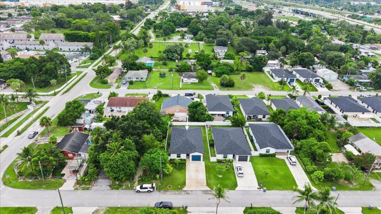 200 Marie Drive, West Palm Beach, FL 33415 Photo