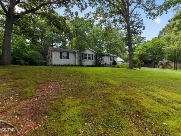 500 Oakville Circle, Parsons, TN 38363