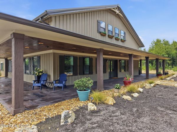 111 County Road 207, Athens, TN 37303
