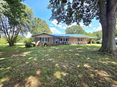 1890 Radio Road, Almo, KY 42020