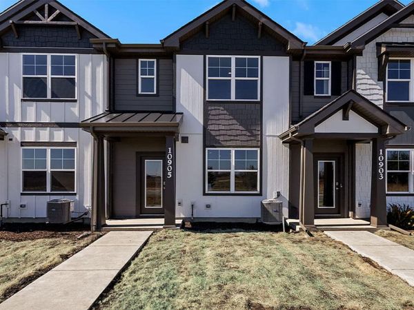 9025 Remington Way , St. John, IN 46373