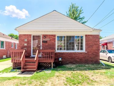 23000 Alger Street, St Clair Shores, Mi 48080