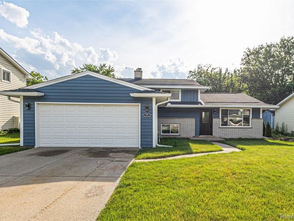 676 Sheffield Road, Auburn Hills, Mi 48326