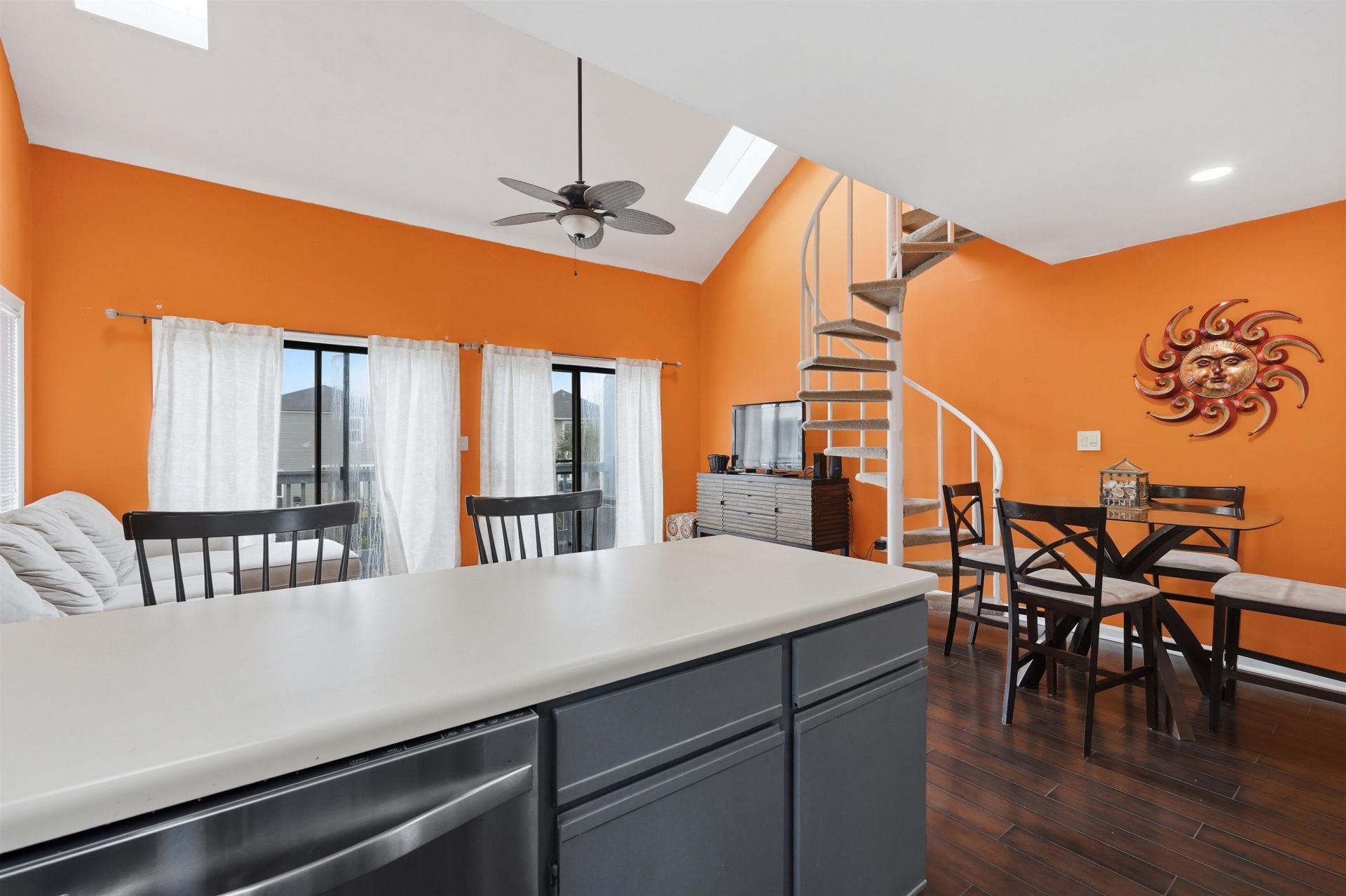 1881 Colony Dr. Photo 12