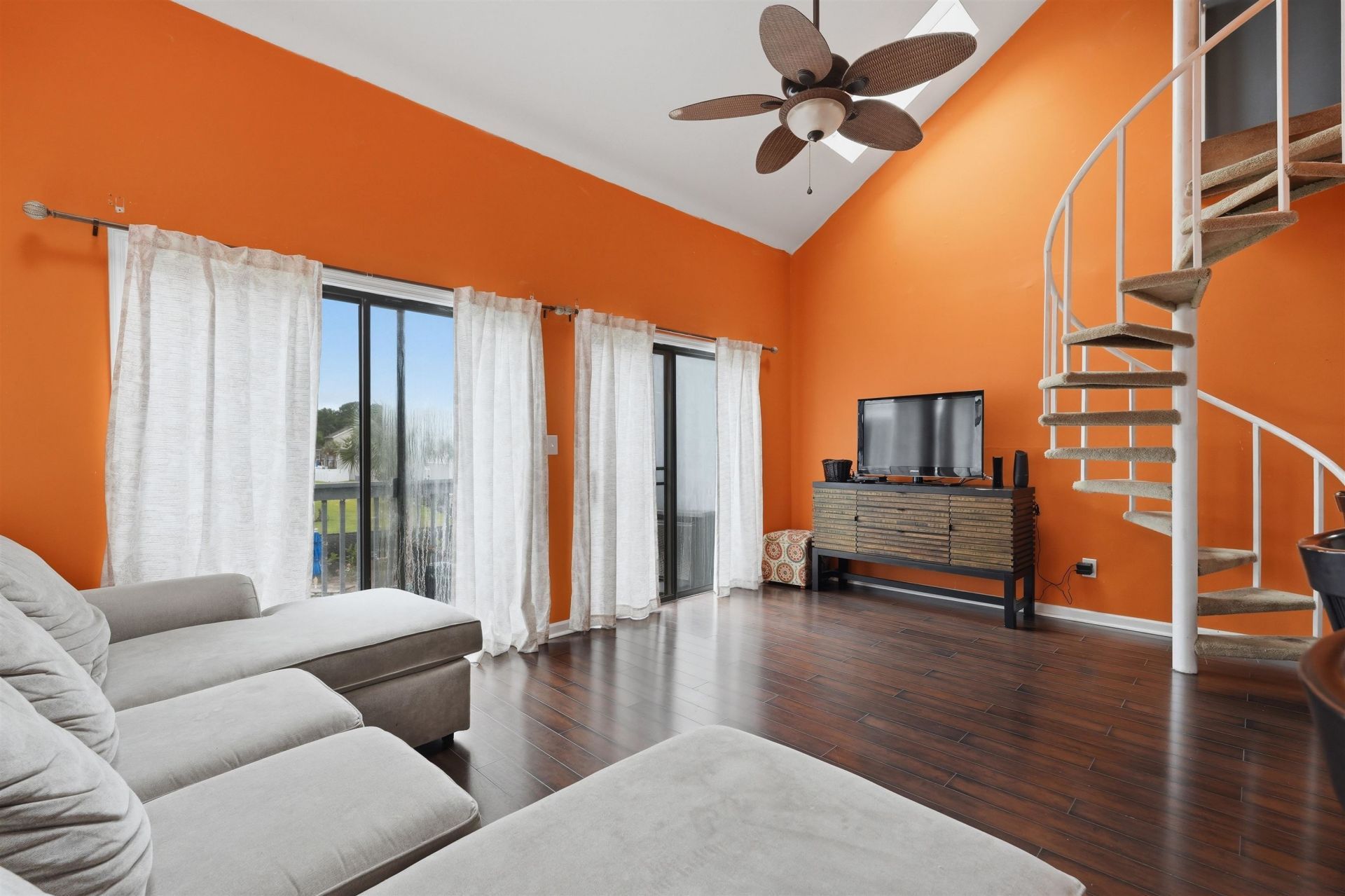 1881 Colony Dr. Photo 18