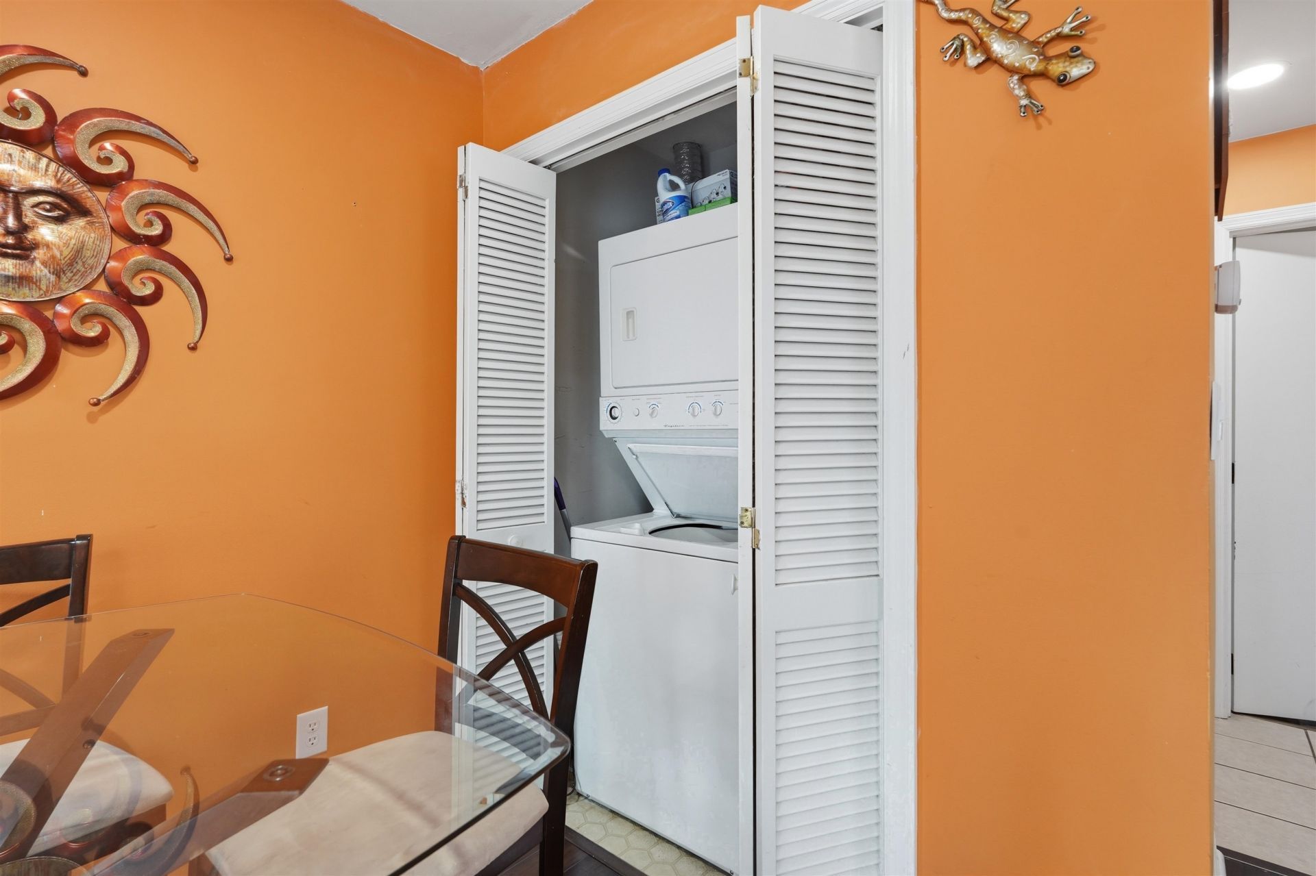 1881 Colony Dr. Photo 22