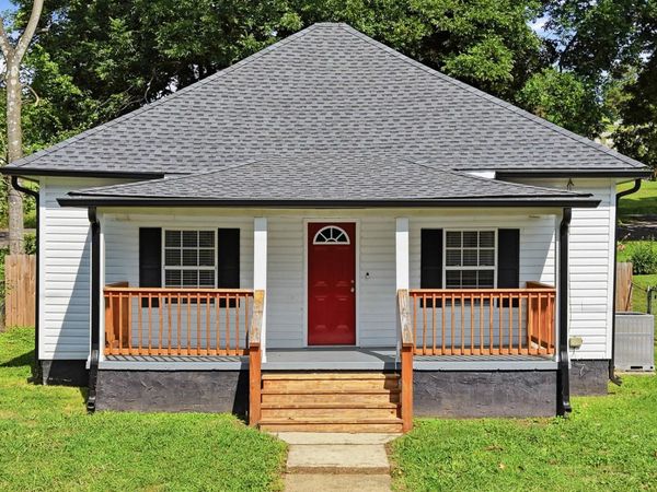 1252 S Ocoee Street , Cleveland, TN 37311