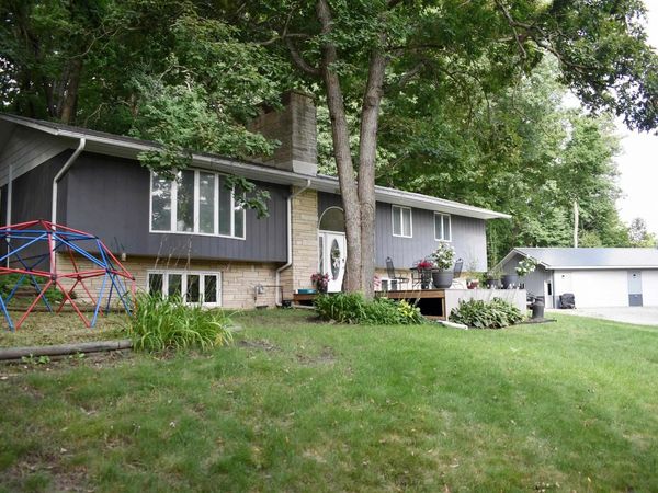 3626 River Road, Osage, IA 50461
