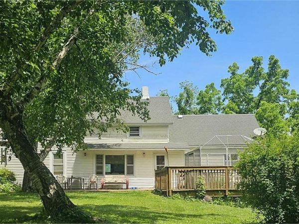 461 Valley Road, Lansing, IA 52151