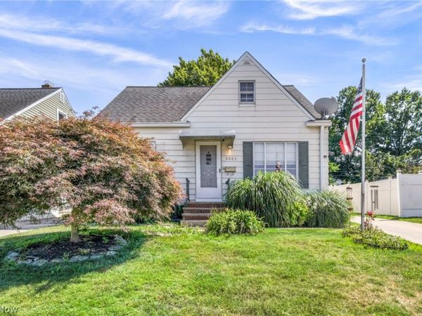 6803 Ridgewood Avenue , Parma, OH 44129