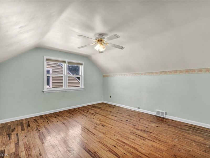 6803 Ridgewood Avenue , Parma, OH 44129 Photo 17