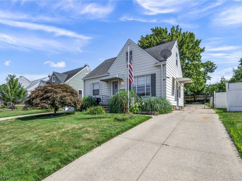 6803 Ridgewood Avenue , Parma, OH 44129 Photo 2