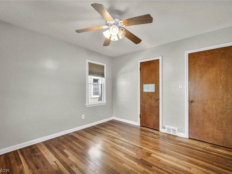 6803 Ridgewood Avenue , Parma, OH 44129 Photo 20