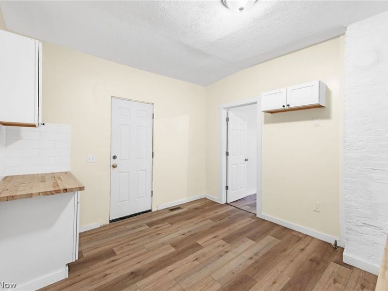 1366 W 87th Street, Cleveland, OH 44102 Photo 12