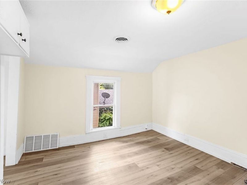 1366 W 87th Street, Cleveland, OH 44102 Photo 21