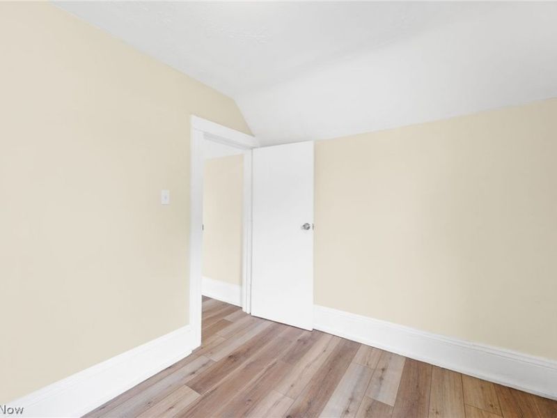 1366 W 87th Street, Cleveland, OH 44102 Photo 27