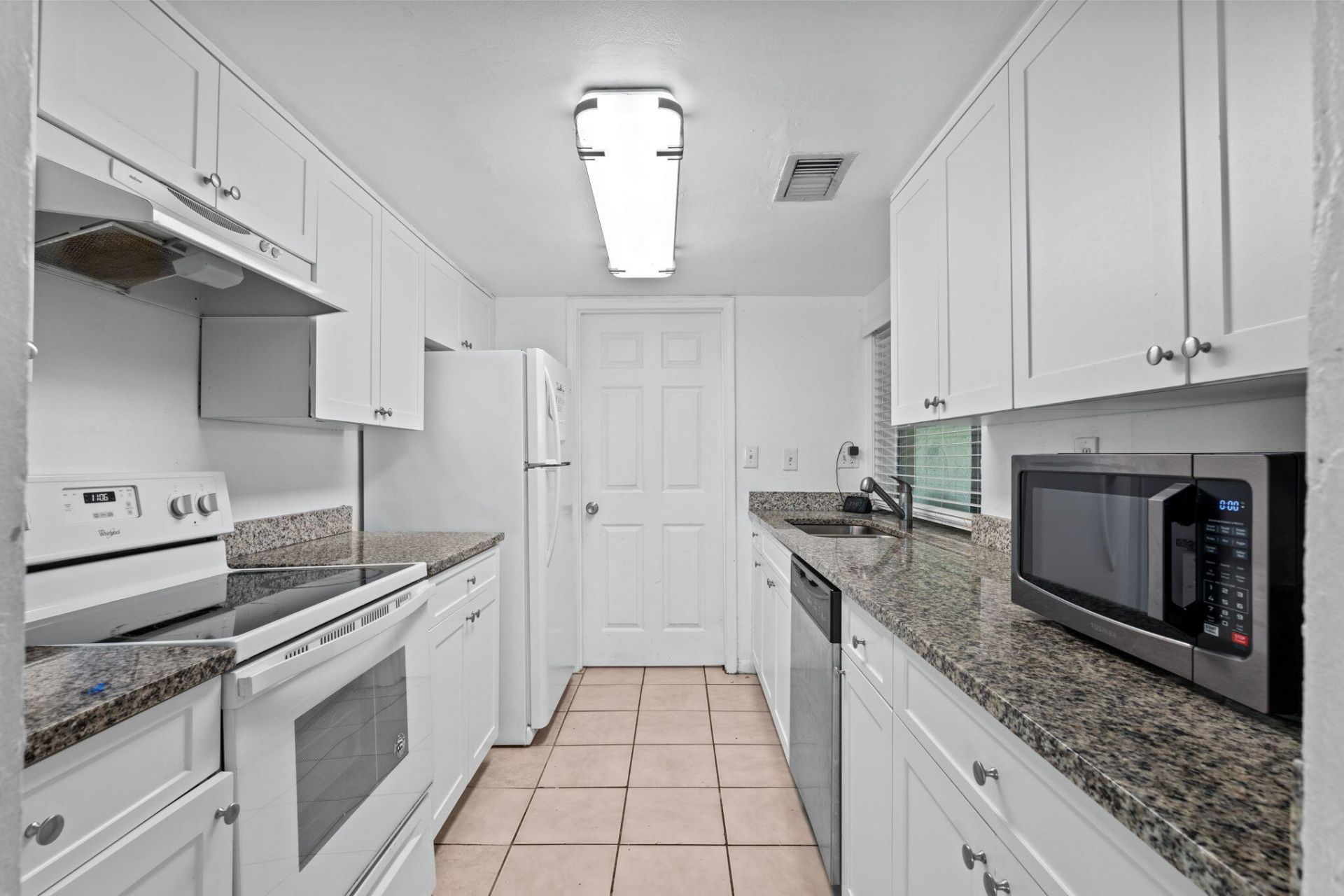 4470 NW 109th Terrace, Coral Springs, FL 33065 Photo