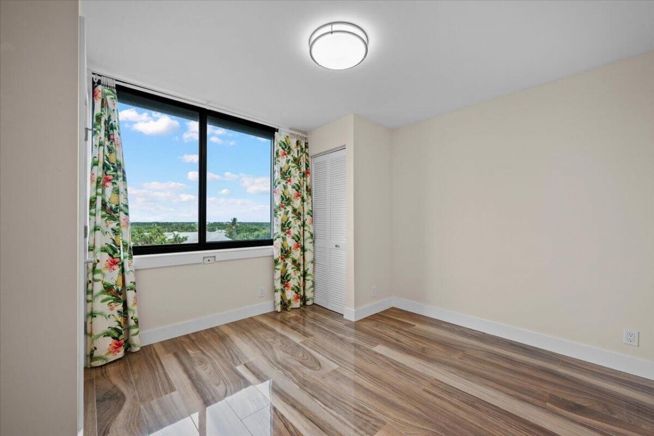 911 Ocean Drive, Unit 601, Juno Beach, FL 33408 Photo