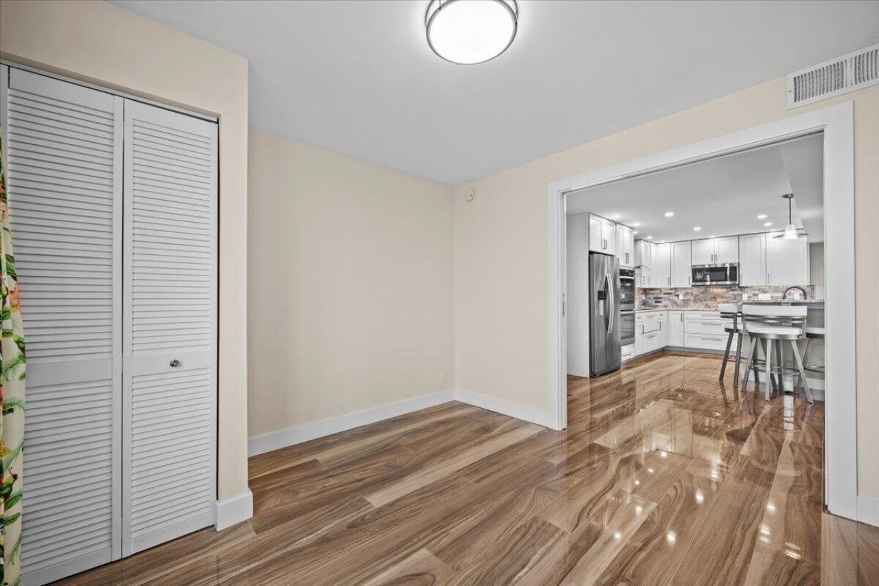 911 Ocean Drive, Unit 601, Juno Beach, FL 33408 Photo