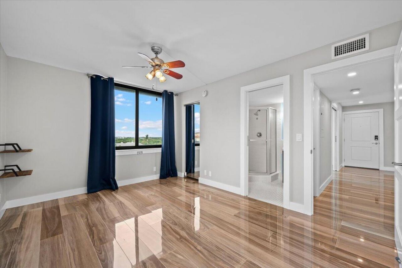 911 Ocean Drive, Unit 601, Juno Beach, FL 33408 Photo