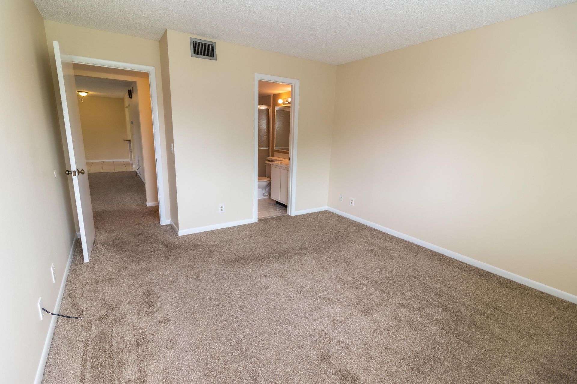 4987 Sable Pine Circle, Unit D2, West Palm Beach, FL 33417 Photo