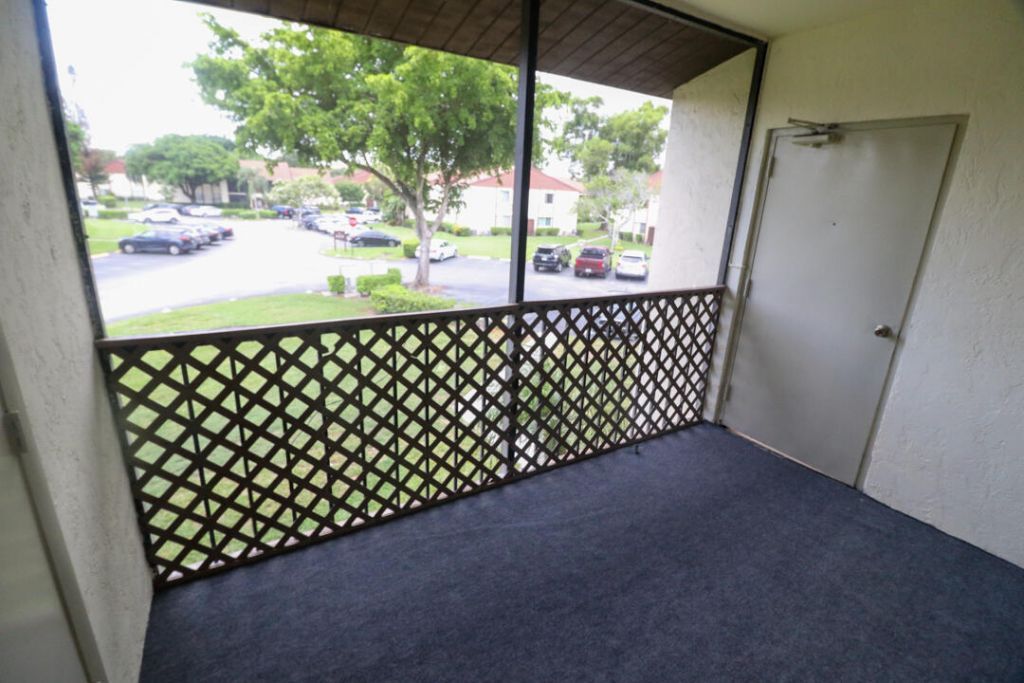 4987 Sable Pine Circle, Unit D2, West Palm Beach, FL 33417 Photo