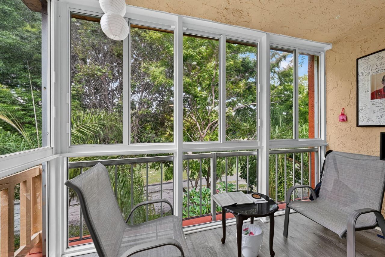8400 Lagos De Campo Boulevard, Unit 303, Tamarac, FL 33321 Photo