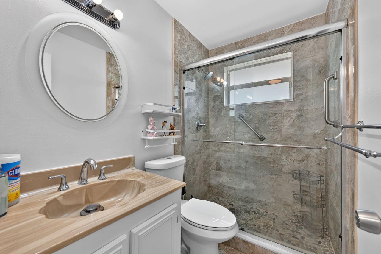 8400 Lagos De Campo Boulevard, Unit 303, Tamarac, FL 33321 Photo