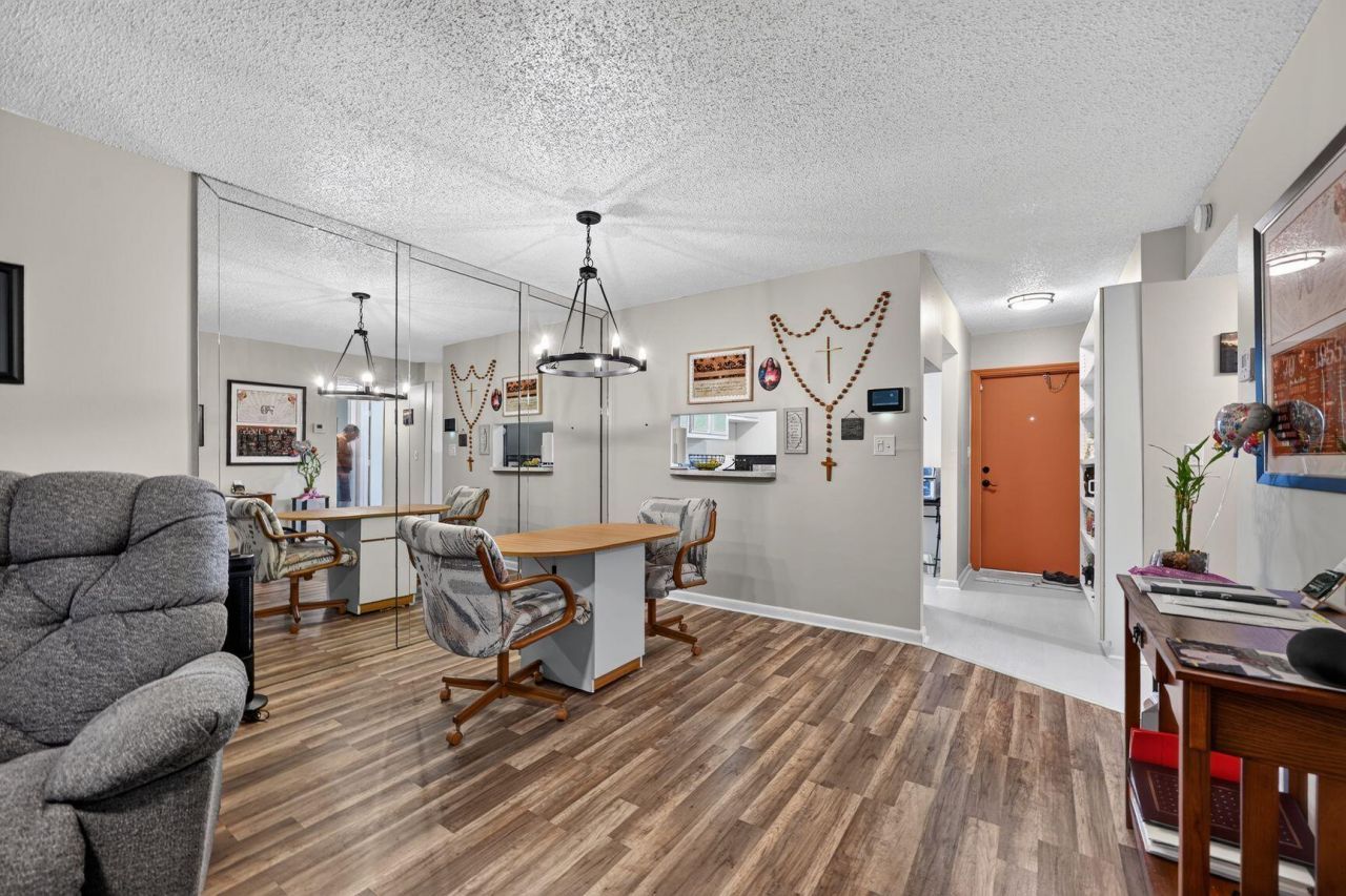 8400 Lagos De Campo Boulevard, Unit 303, Tamarac, FL 33321 Photo