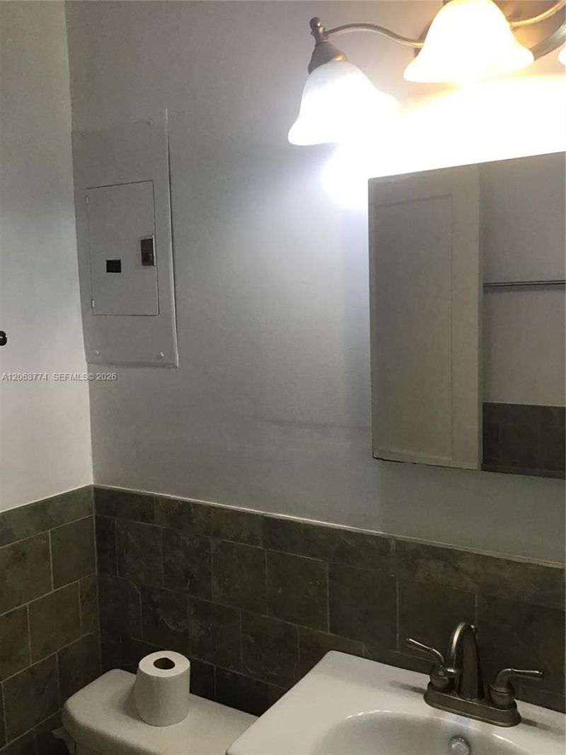 429 49th St, West Palm Beach, FL 33407 Photo