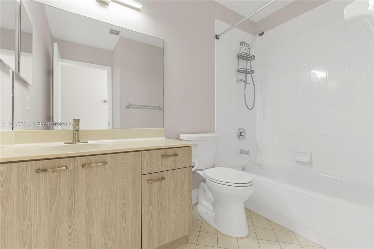 363 NW 158th Ave, Pembroke Pines, FL 33028 Photo