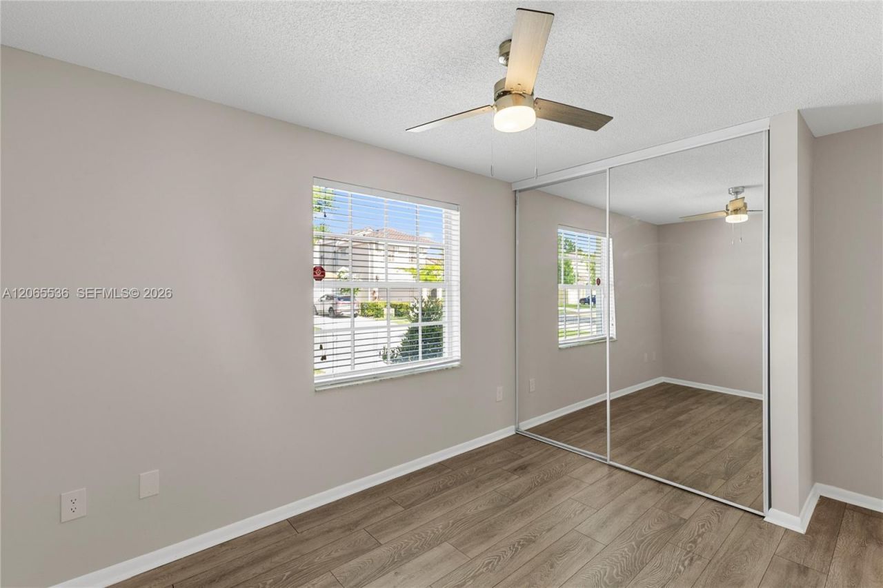 363 NW 158th Ave, Pembroke Pines, FL 33028 Photo