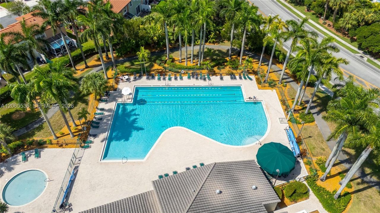 363 NW 158th Ave, Pembroke Pines, FL 33028 Photo
