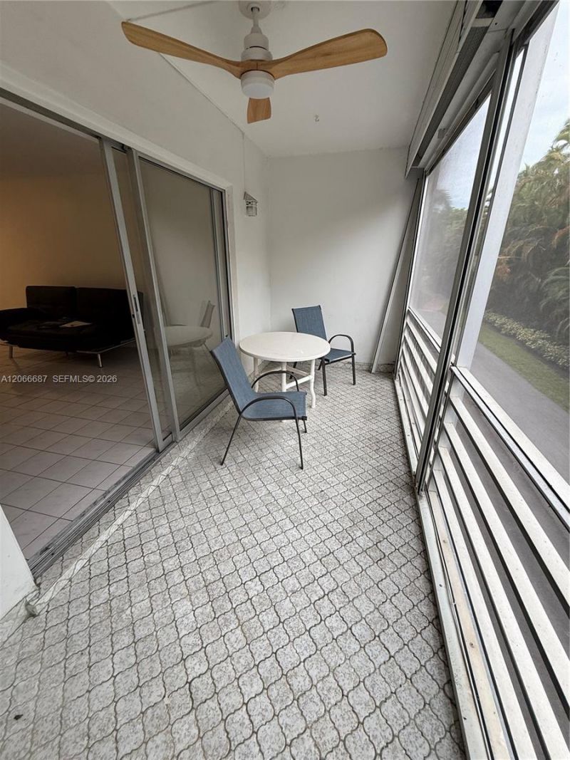 1445 Atlantic Shores Blvd , Unit 206, Hallandale Beach, FL 33009 Photo