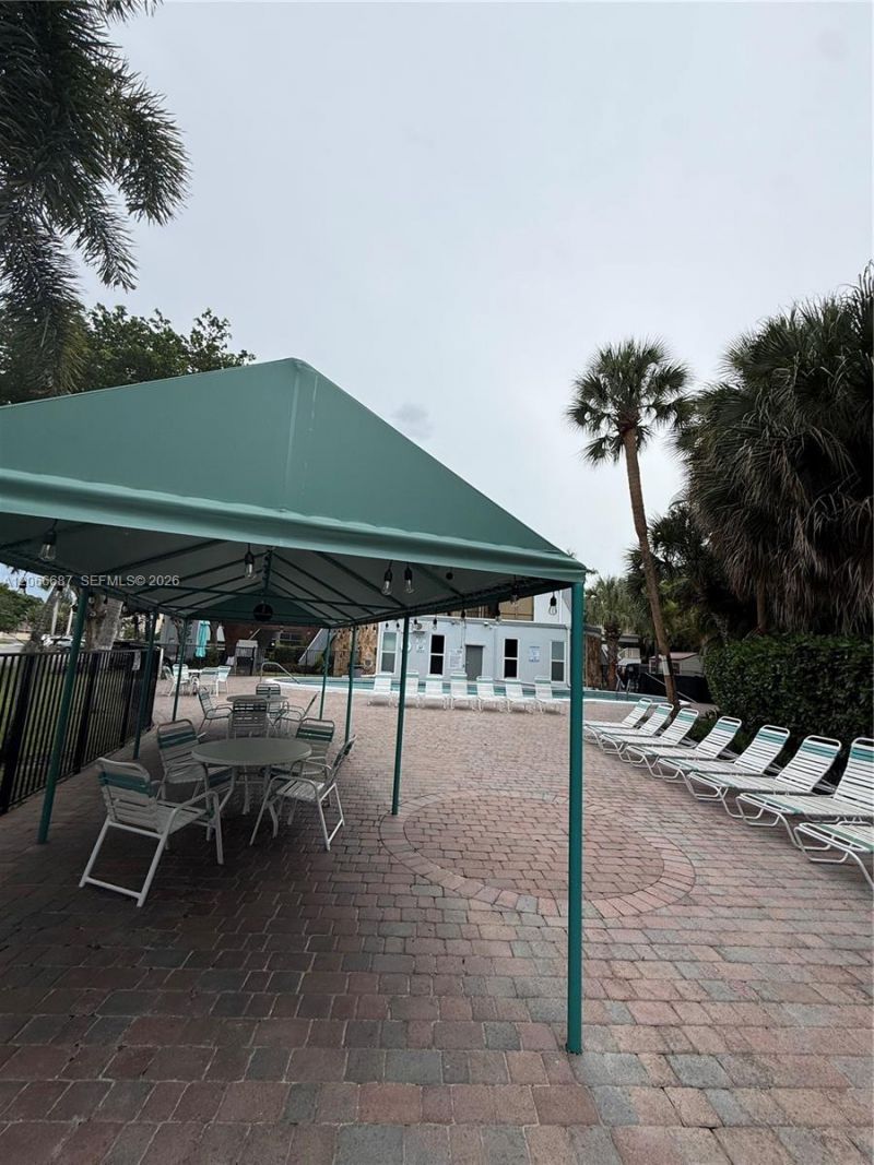 1445 Atlantic Shores Blvd , Unit 206, Hallandale Beach, FL 33009 Photo