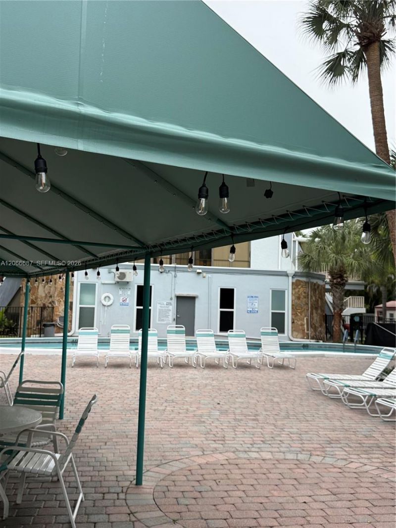1445 Atlantic Shores Blvd , Unit 206, Hallandale Beach, FL 33009 Photo